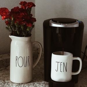 Meet your Posher, Jenn